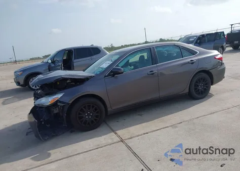 2015 Toyota Camry Le из США, поврежденный, VIN 4T4BF1FK9FR452487